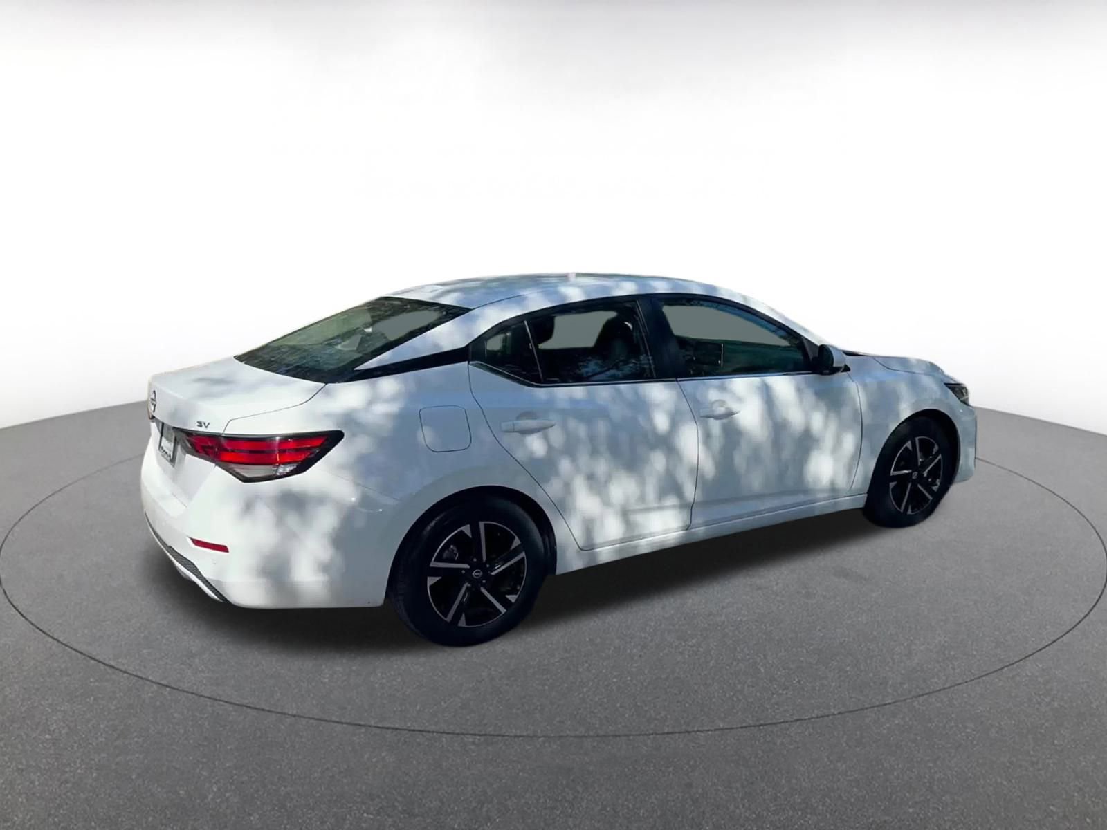 Thumbnail: 2024 Nissan Sentra - 15