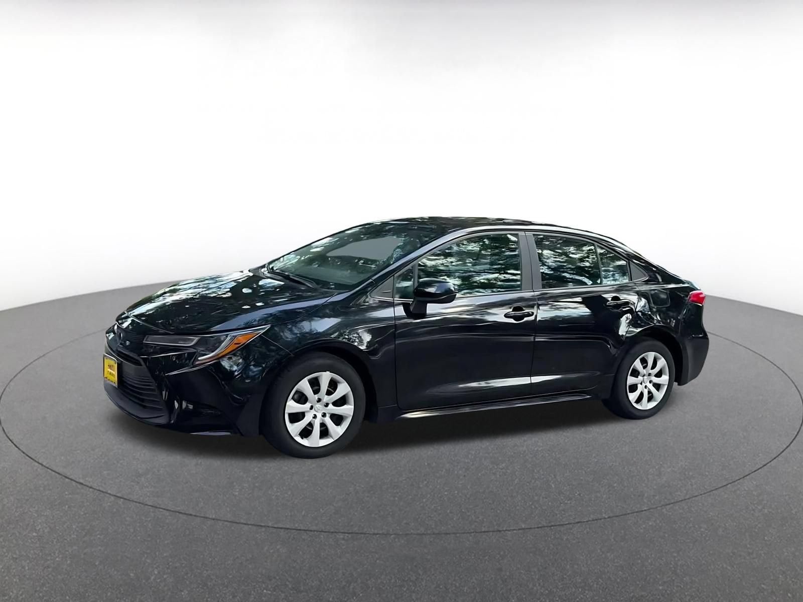 Thumbnail: 2025 Toyota Corolla - 6