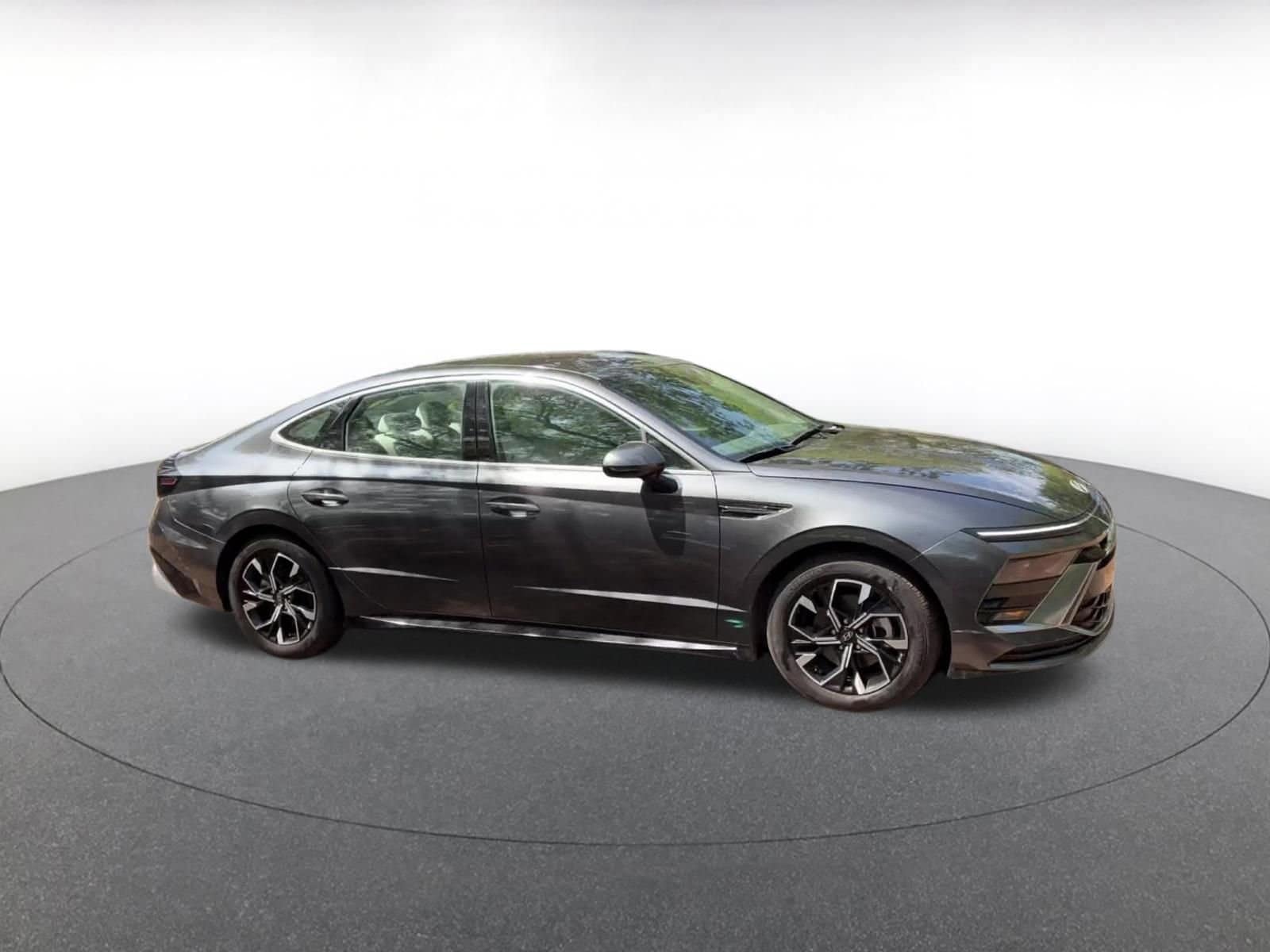 Thumbnail: 2025 Hyundai Sonata - 2