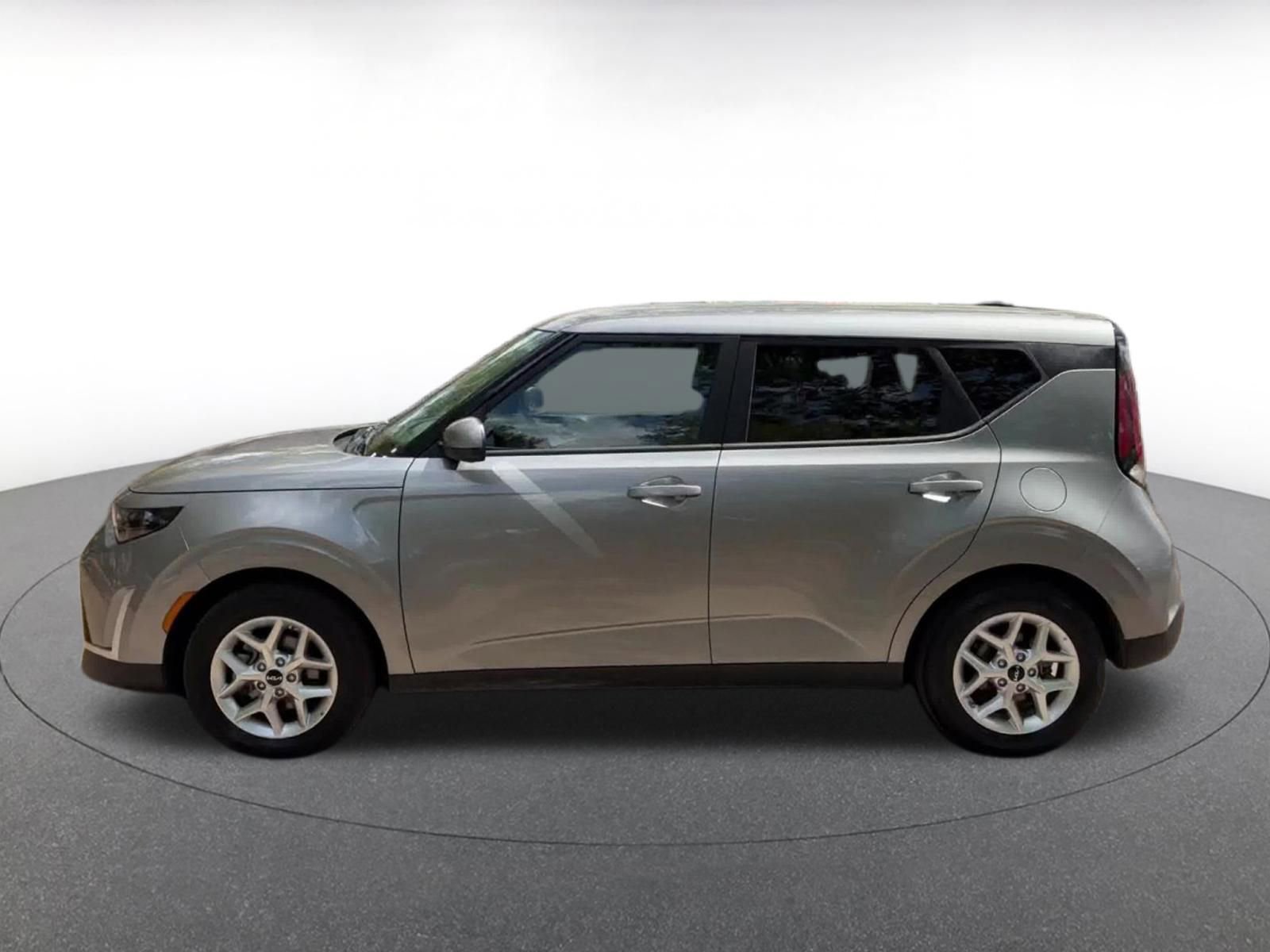 Thumbnail: 2025 Kia Soul - 9