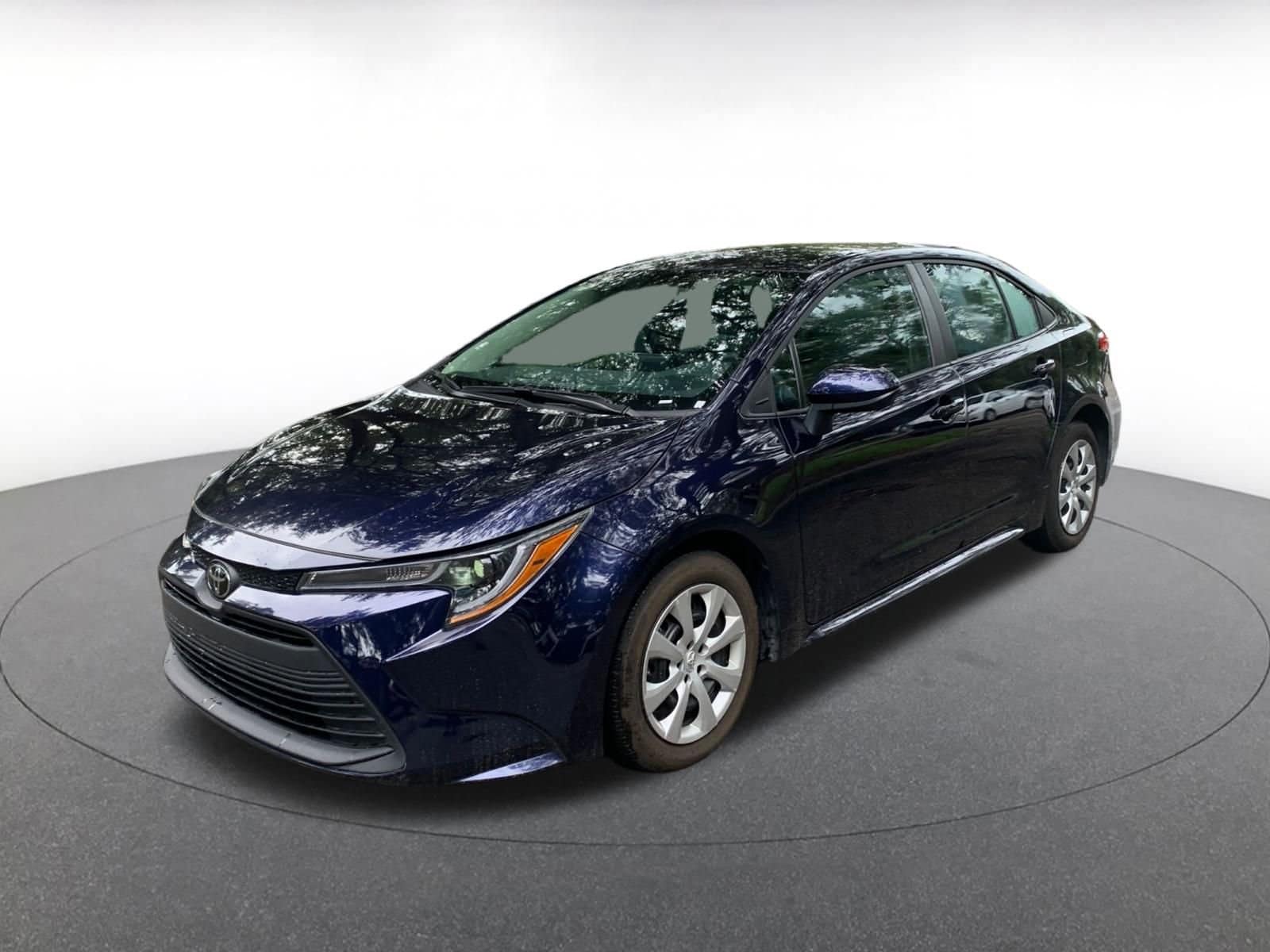 Thumbnail: 2024 Toyota Corolla - 3