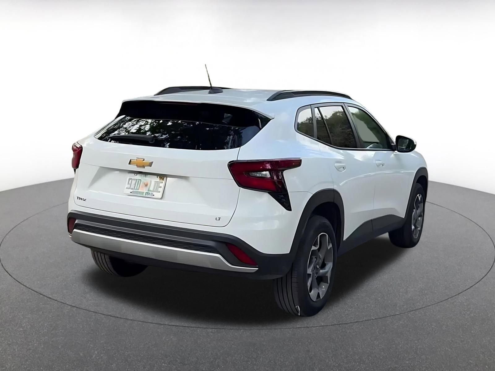 Thumbnail: 2025 Chevrolet Trax - 14