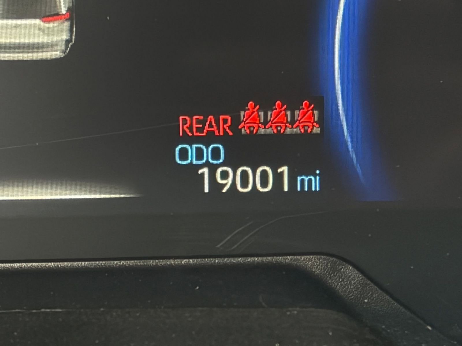 Thumbnail: 2025 Toyota RAV4 - 34