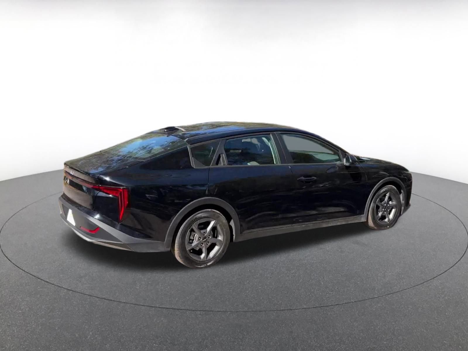 Thumbnail: 2025 Kia K4 - 15