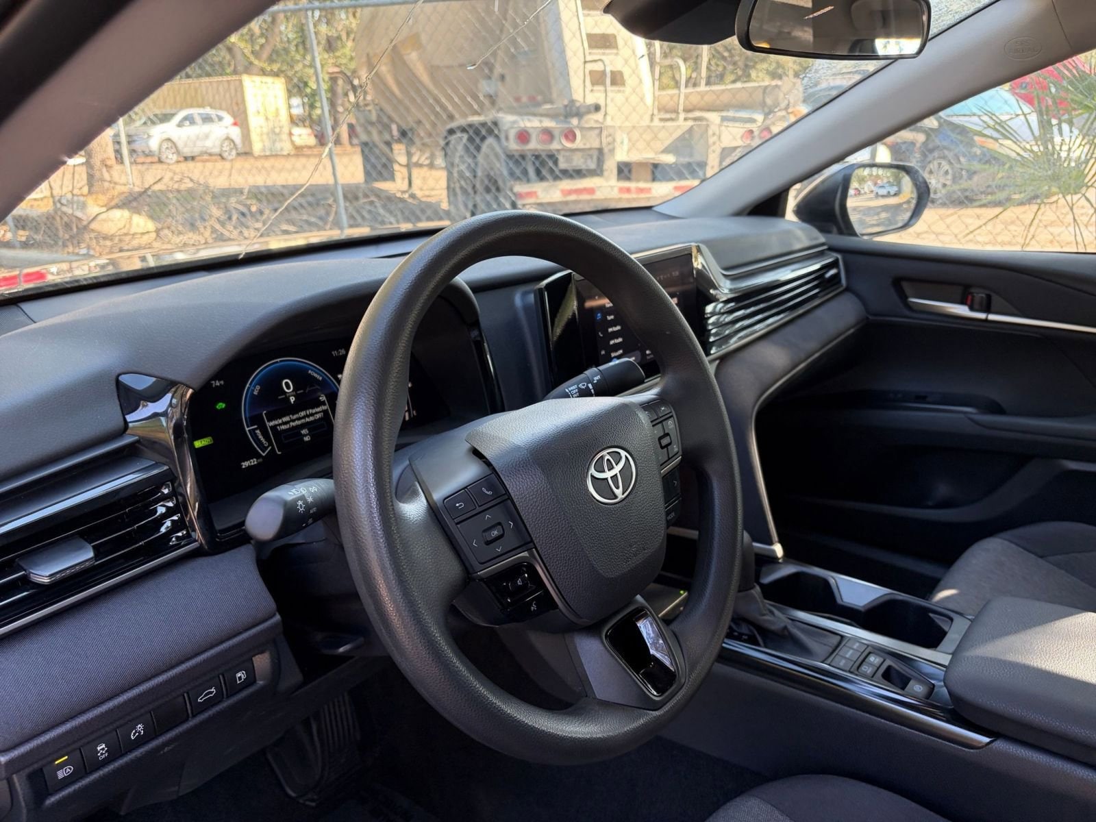 Thumbnail: 2025 Toyota Camry - 28