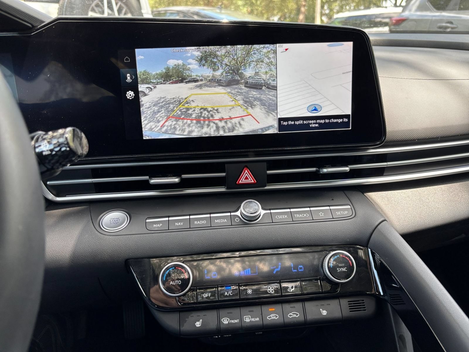 Thumbnail: 2025 Hyundai Elantra - 17