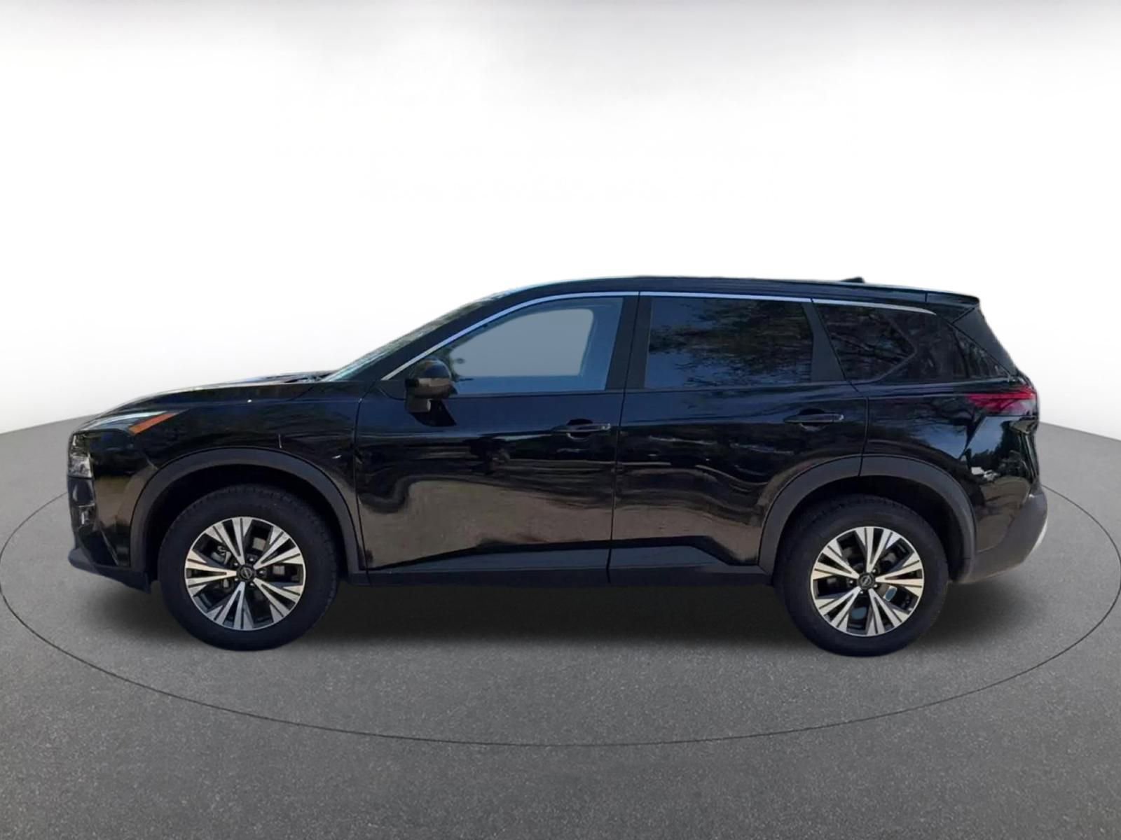 Thumbnail: 2023 Nissan Rogue - 9