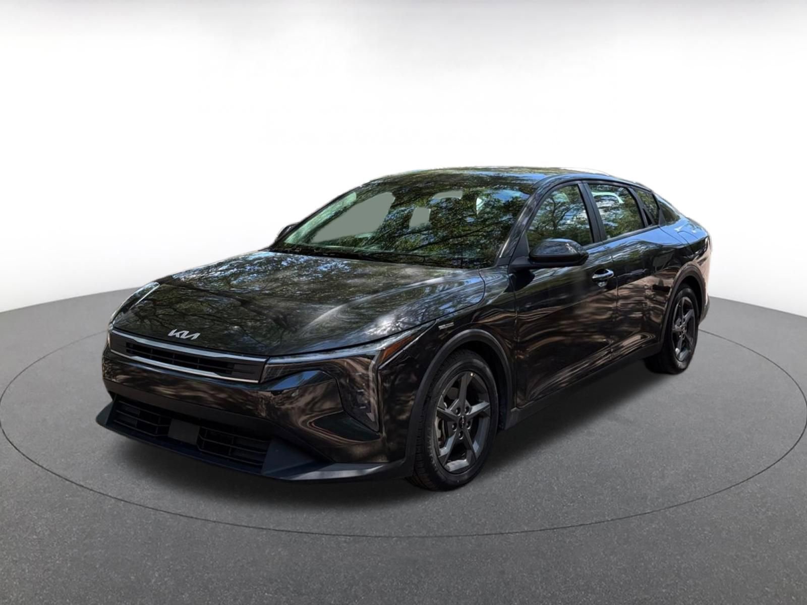 Thumbnail: 2025 Kia K4 - 3