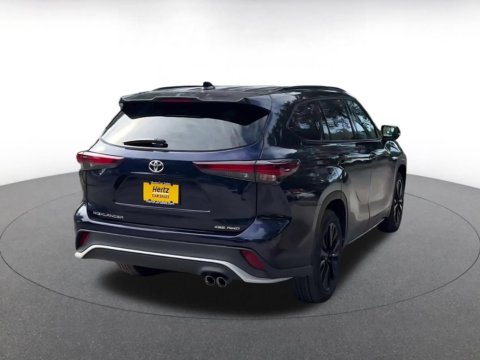 Thumbnail: 2025 Toyota Highlander - 11