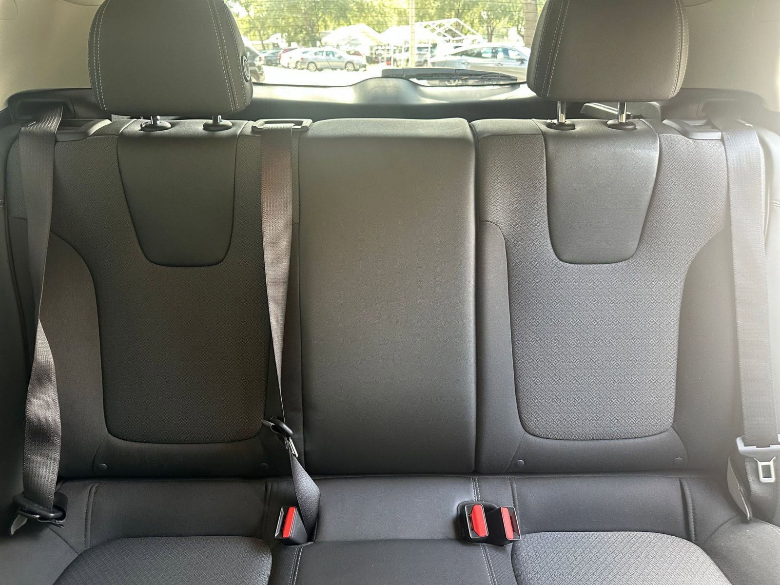 Thumbnail: 2025 Buick Encore GX - 32