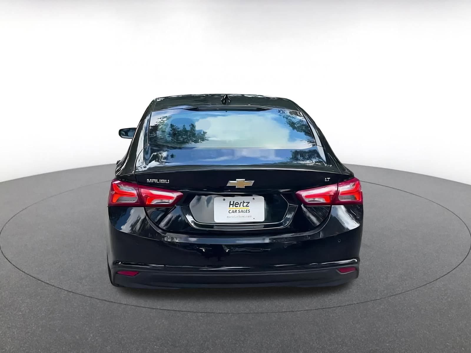Thumbnail: 2024 Chevrolet Malibu - 12