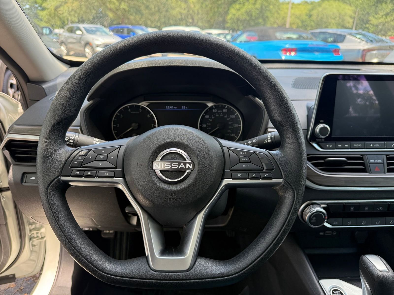 Thumbnail: 2025 Nissan Altima - 25