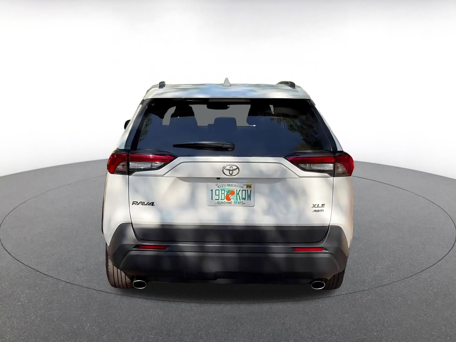 Thumbnail: 2025 Toyota RAV4 - 12