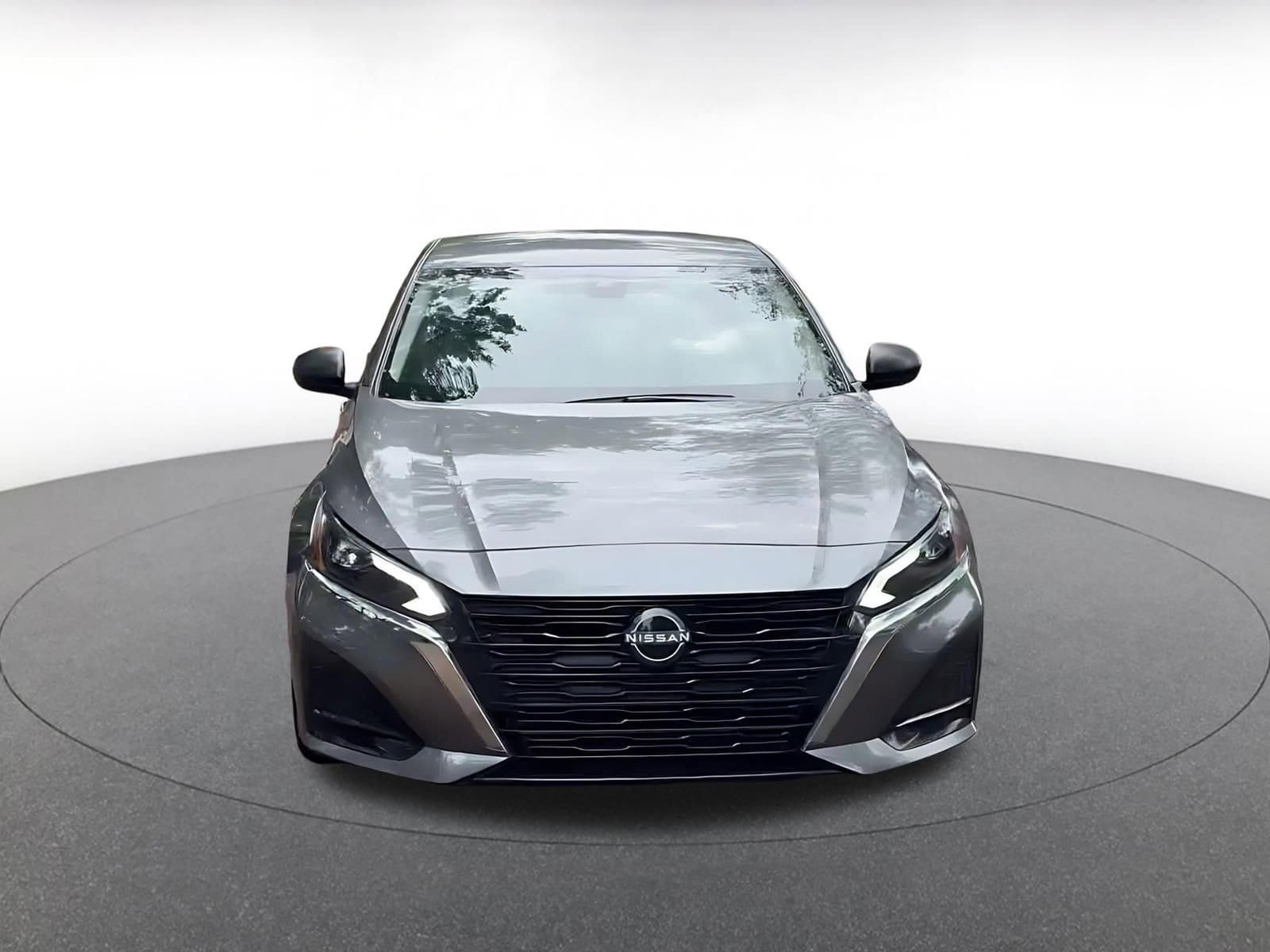 Thumbnail: 2025 Nissan Altima - 4