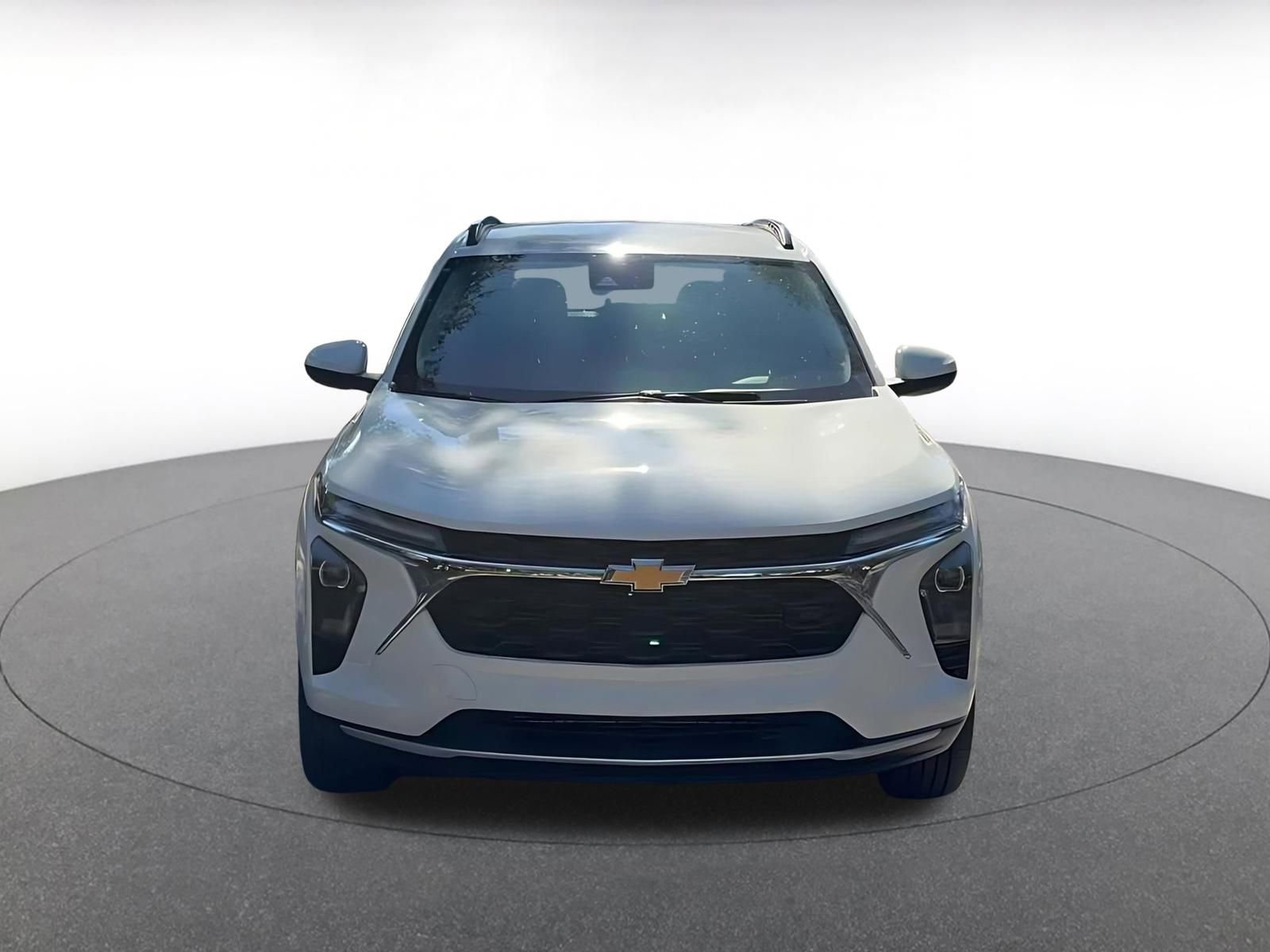 Thumbnail: 2025 Chevrolet Trax - 4