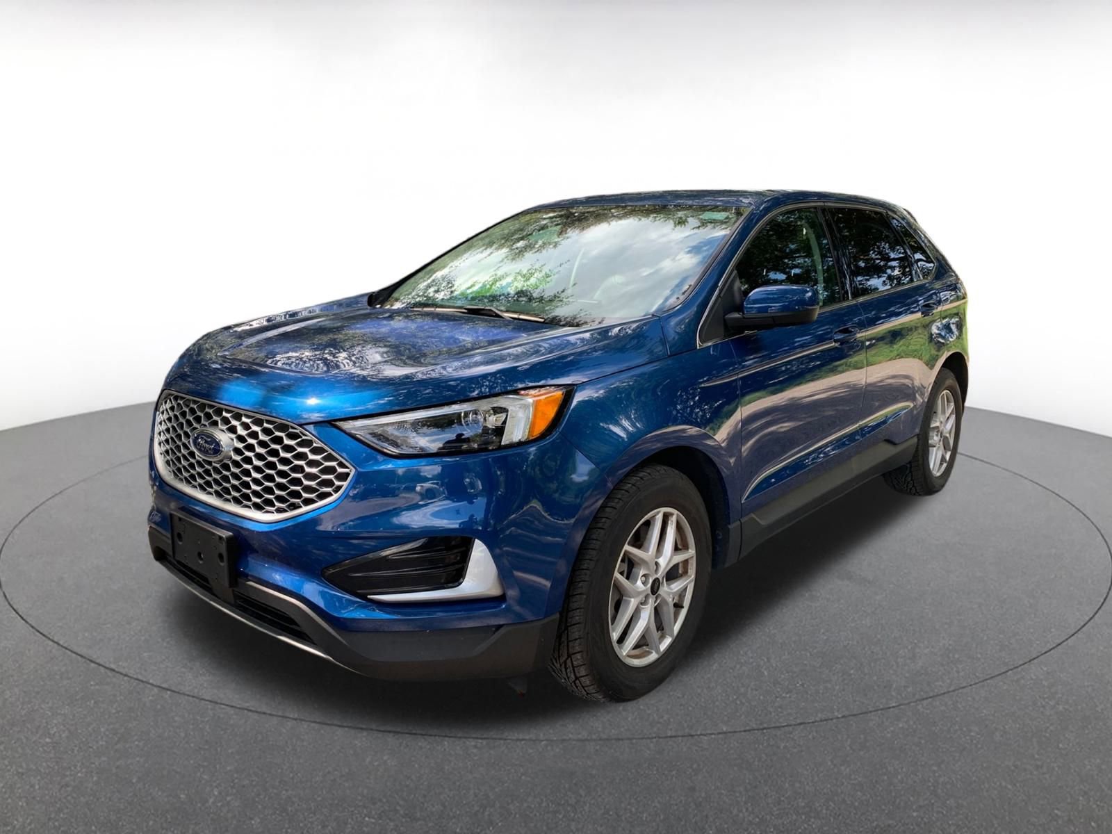 Thumbnail: 2024 Ford Edge - 3