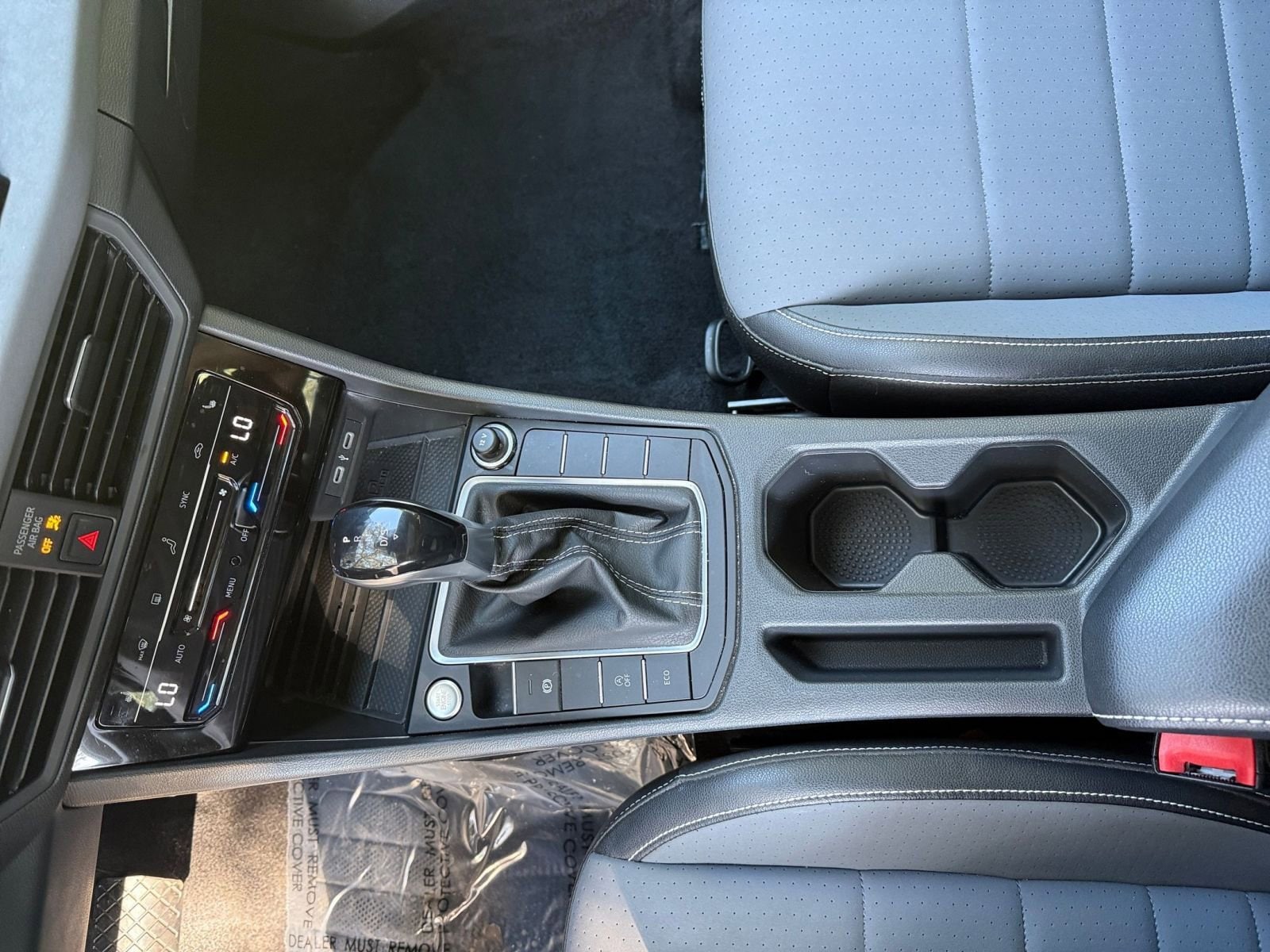 Thumbnail: 2025 Volkswagen Jetta - 35