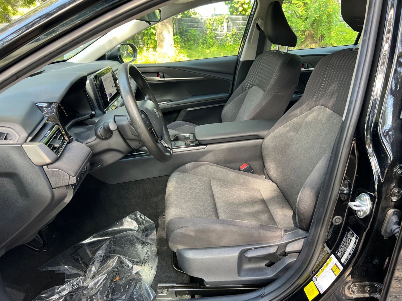 Thumbnail: 2025 Toyota Camry - 21