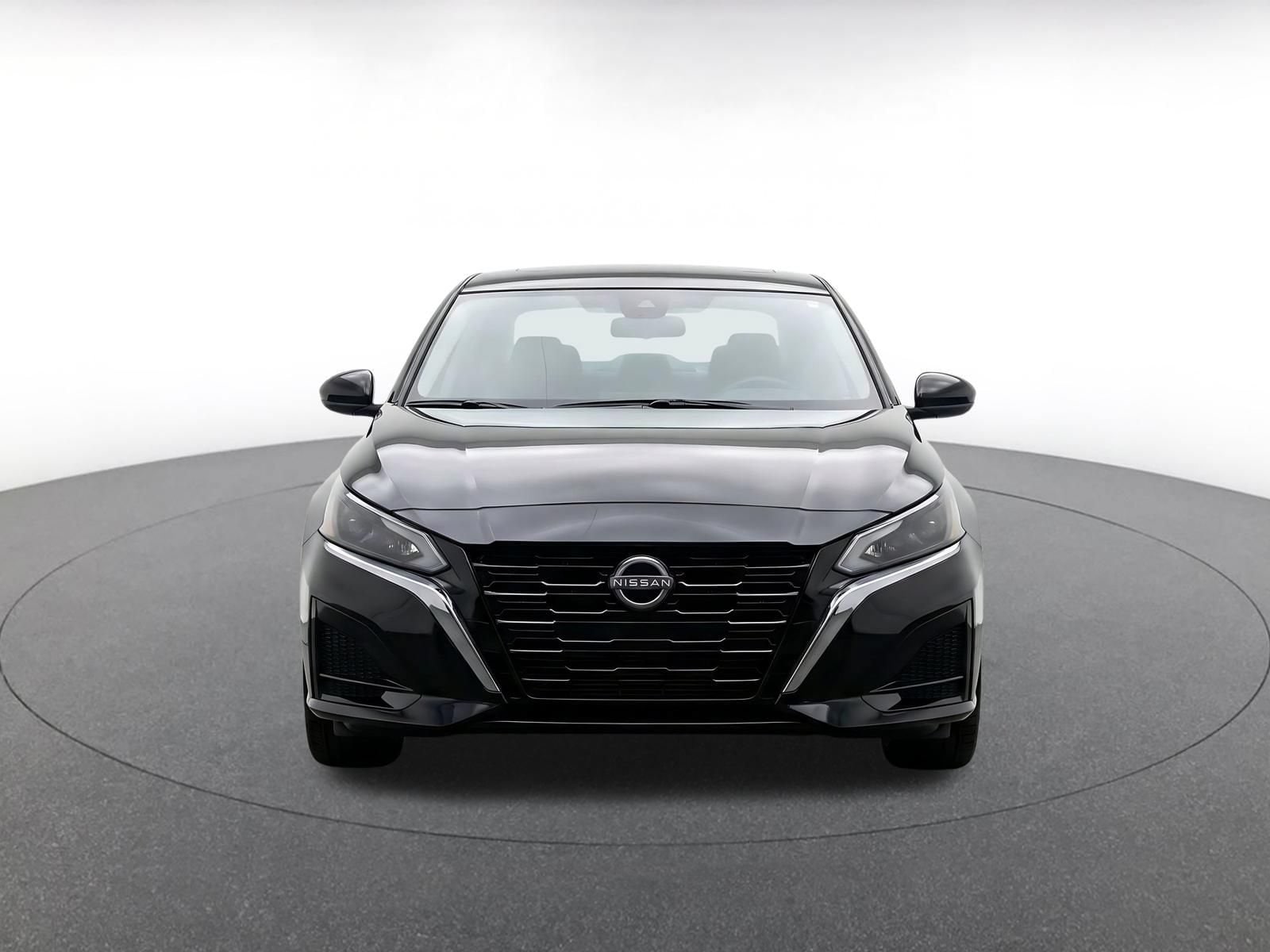 Thumbnail: 2025 Nissan Altima - 2