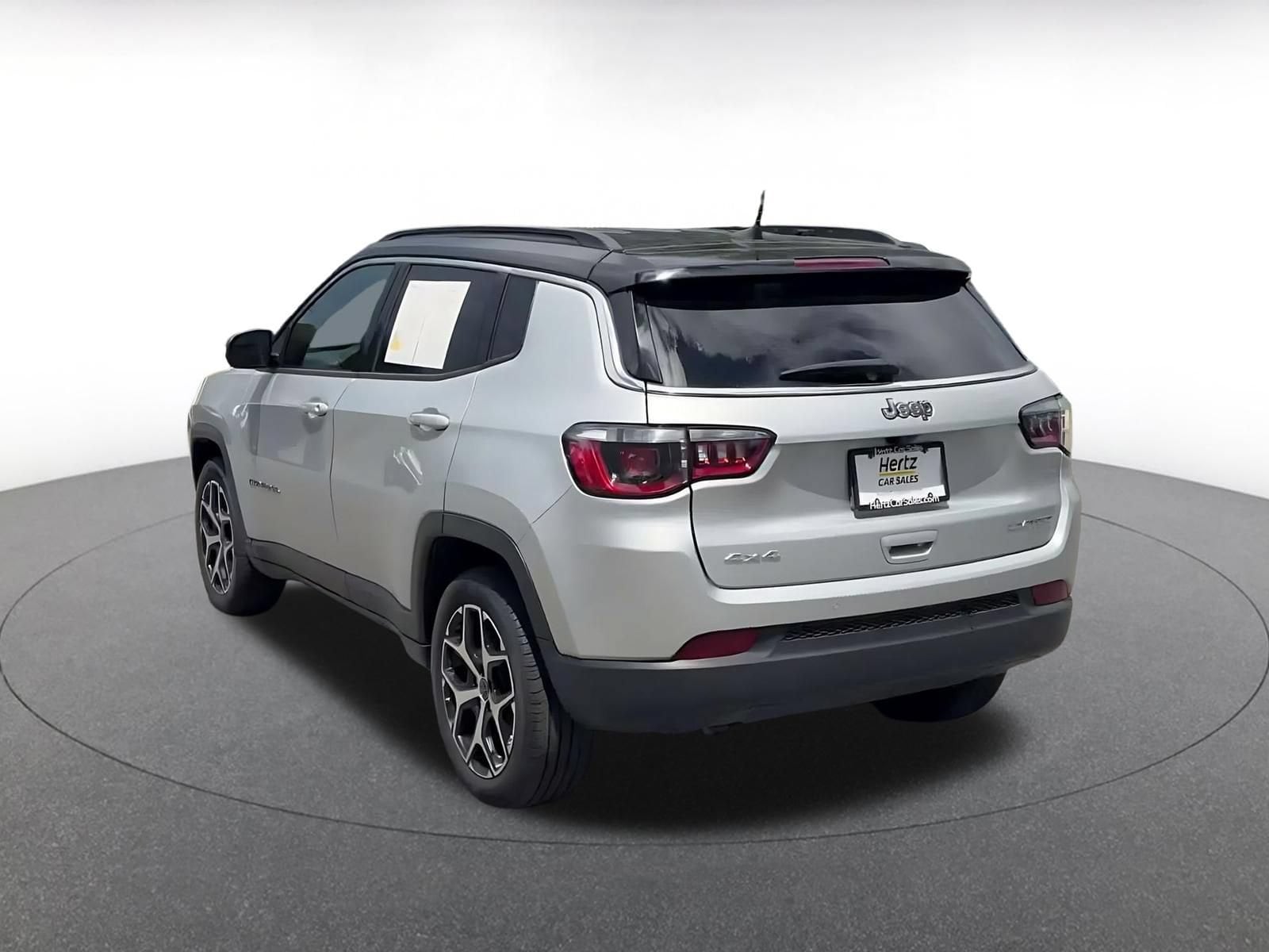Thumbnail: 2025 Jeep Compass - 10