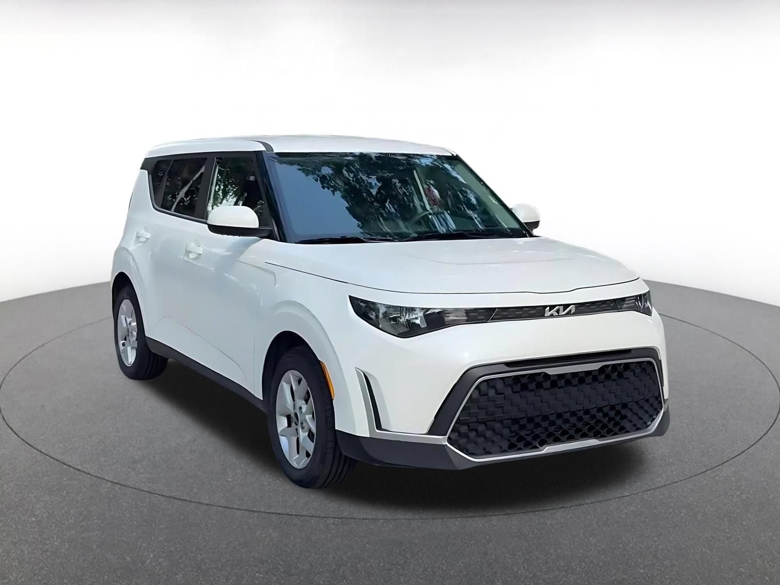 Thumbnail: 2025 Kia Soul - 3