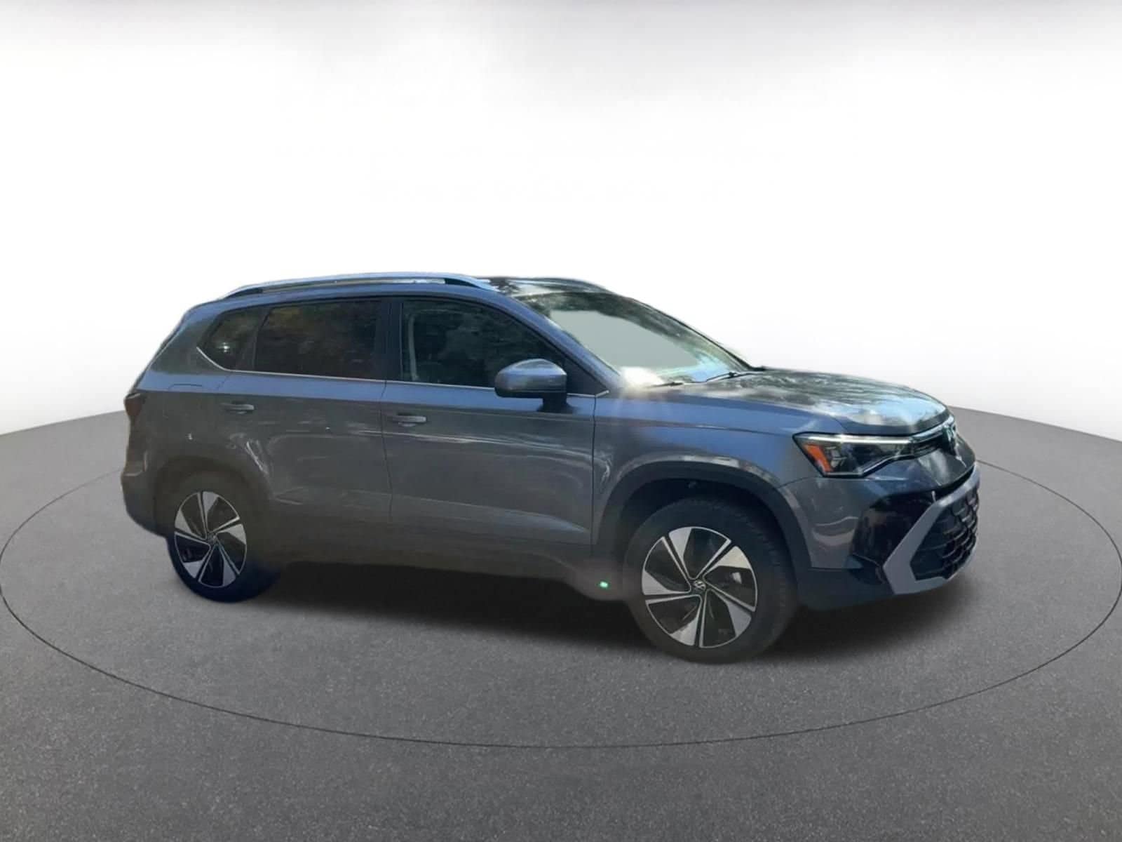 Thumbnail: 2025 Volkswagen Taos - 2