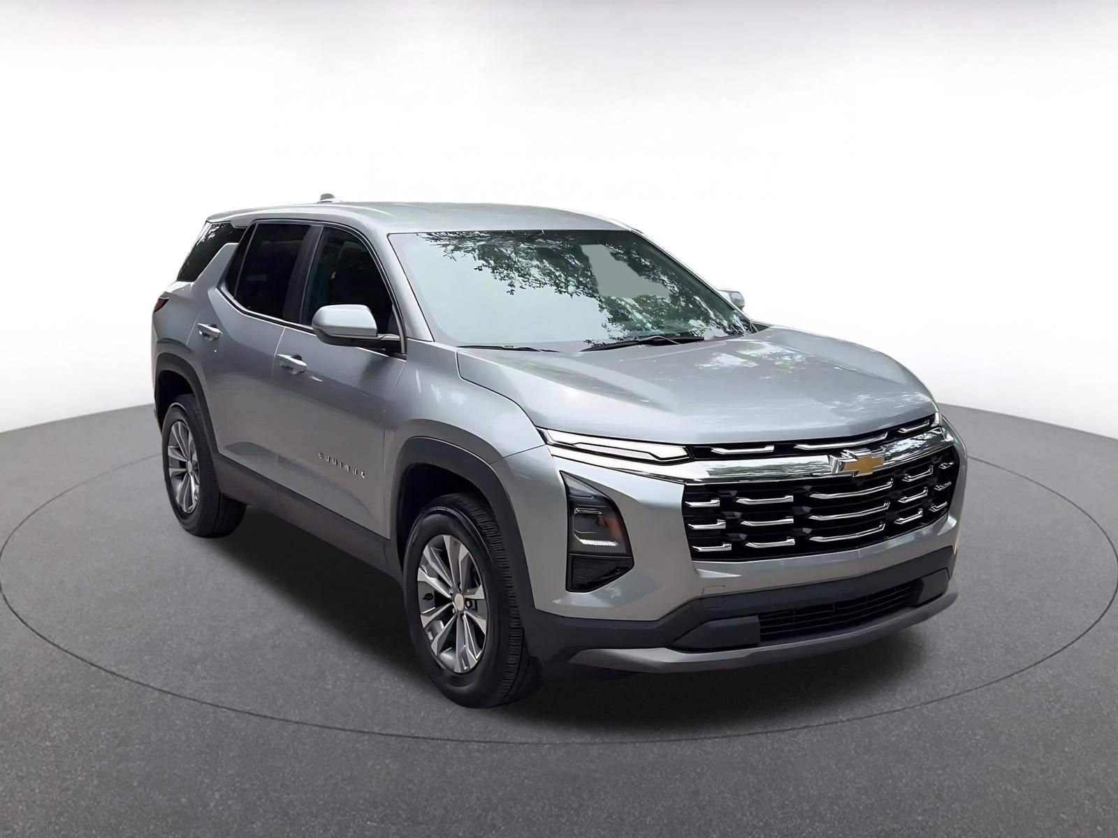 Thumbnail: 2025 Chevrolet Equinox - 4
