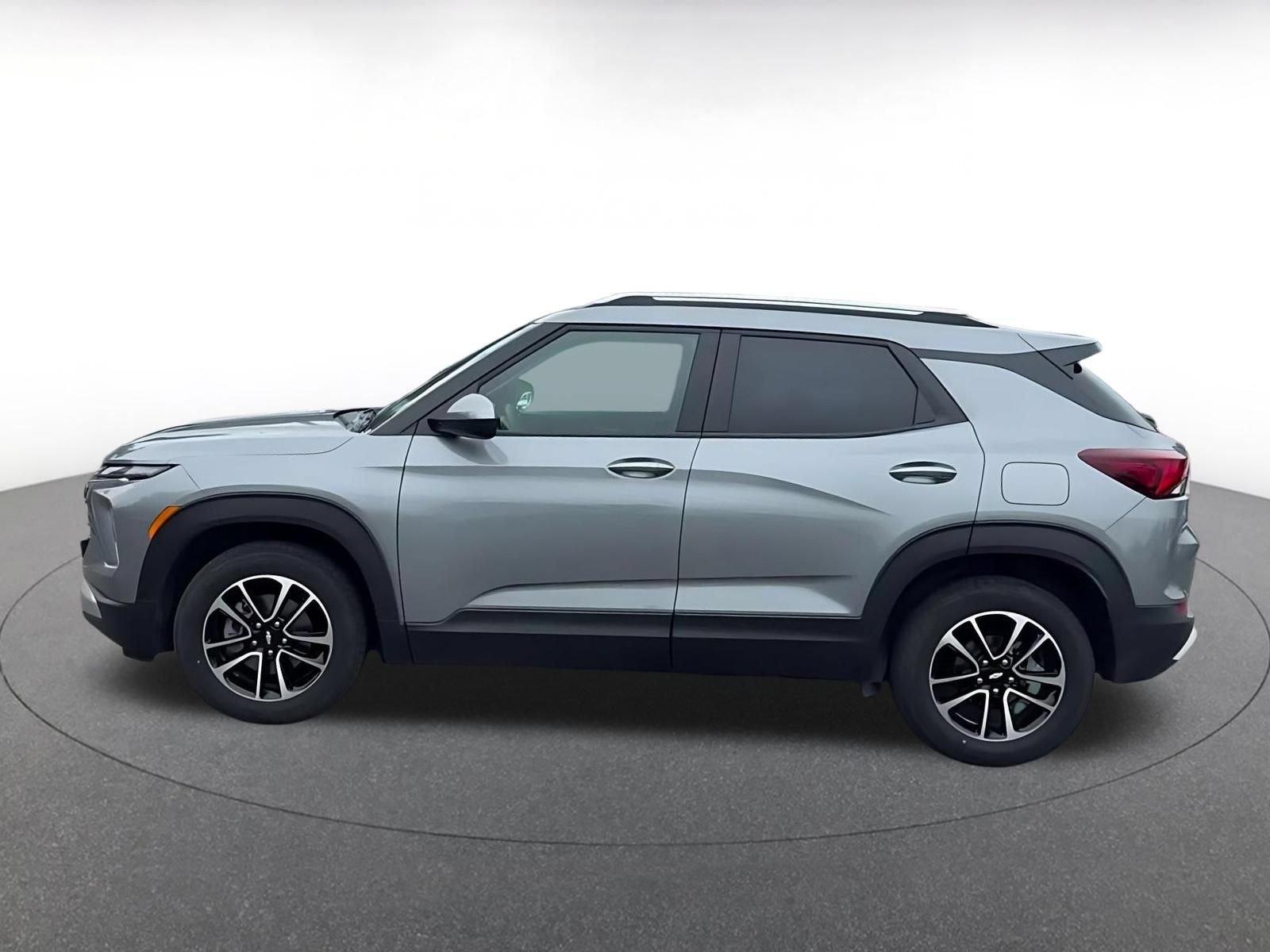 Thumbnail: 2025 Chevrolet TrailBlazer - 9