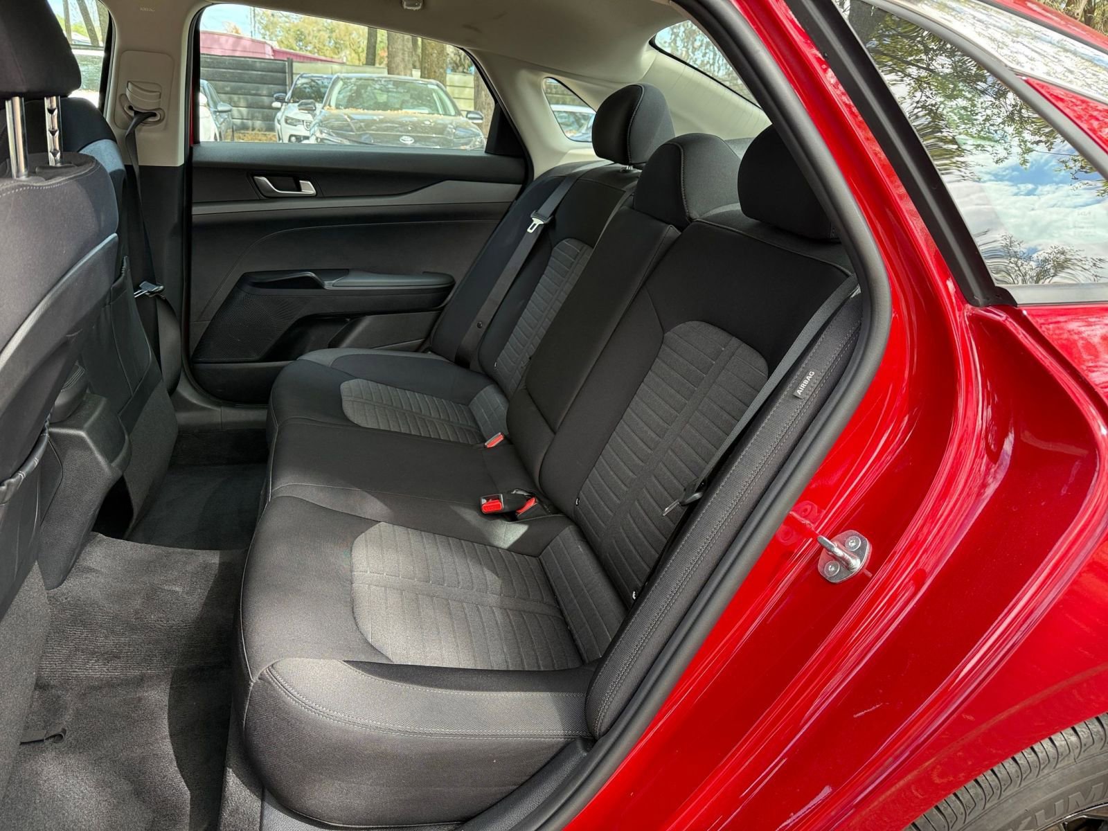 Thumbnail: 2025 Kia K5 - 35