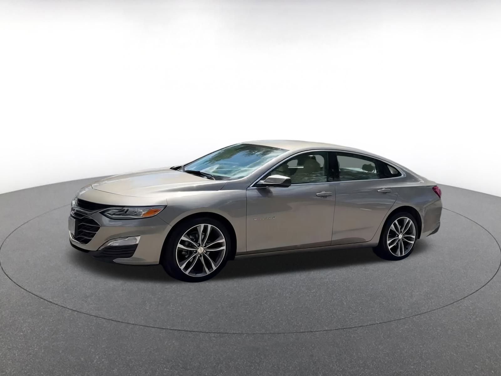 Thumbnail: 2024 Chevrolet Malibu - 8