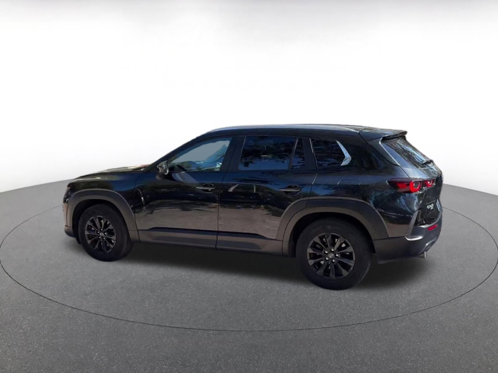 Thumbnail: 2025 Mazda CX-50 - 10