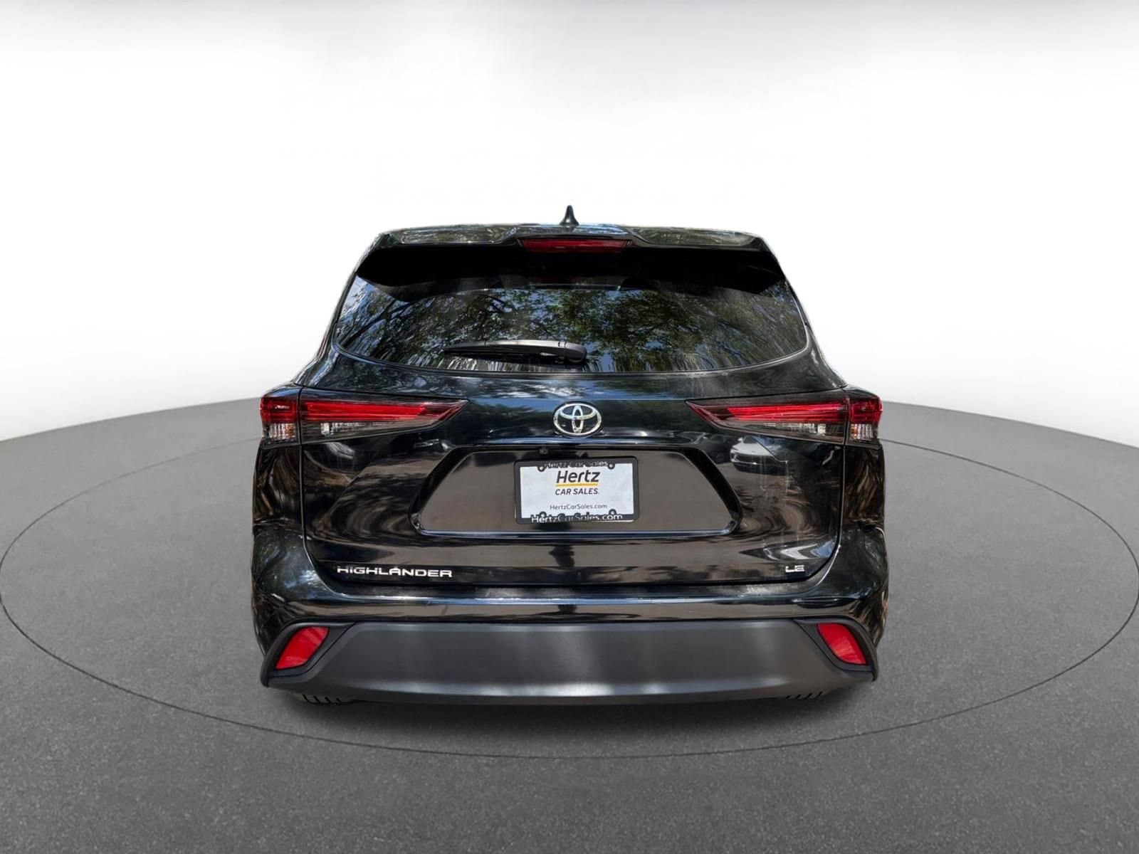 Thumbnail: 2025 Toyota Highlander - 6