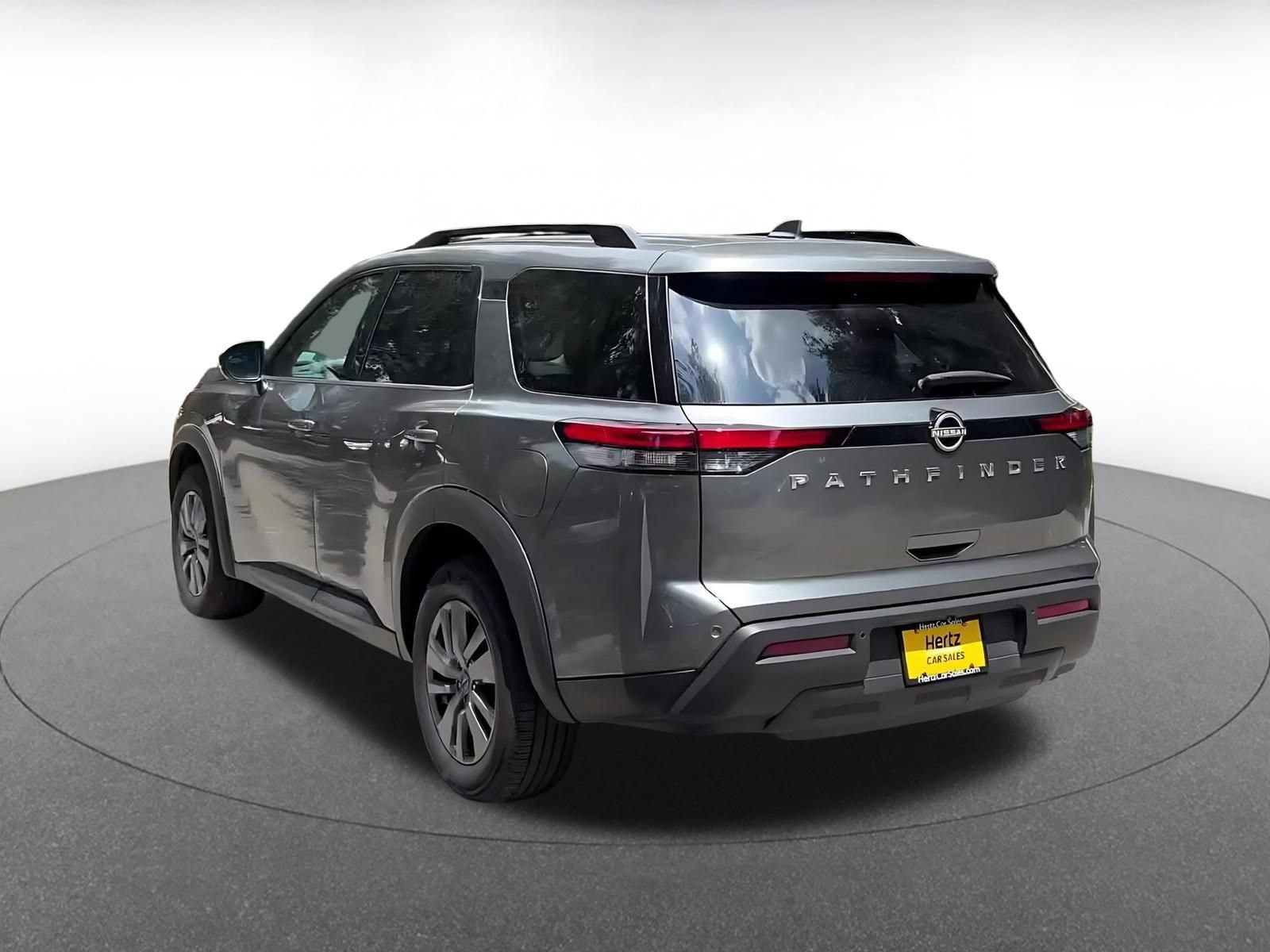 Thumbnail: 2025 Nissan Pathfinder - 11