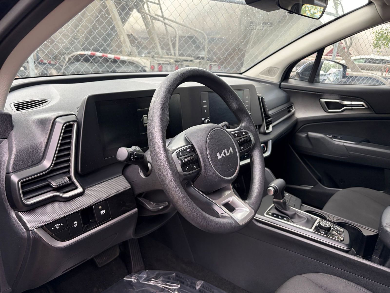 Thumbnail: 2025 Kia Sportage - 31