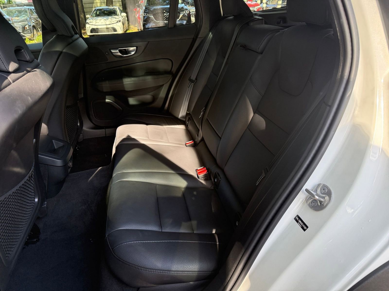 Thumbnail: 2025 Volvo S60 - 34