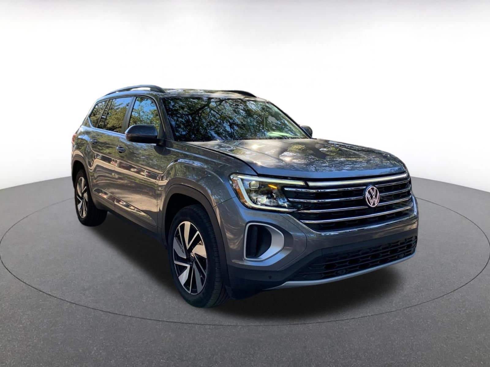 Thumbnail: 2025 Volkswagen Atlas - 1