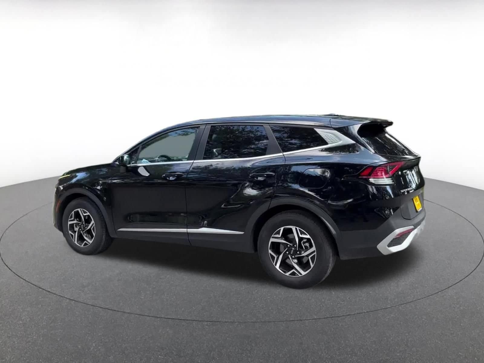 Thumbnail: 2025 Kia Sportage - 10