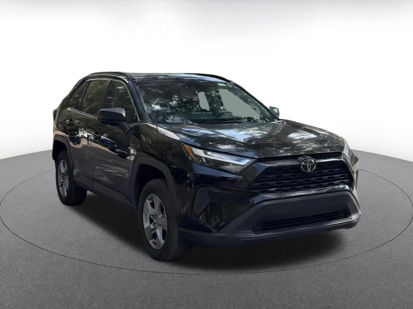Thumbnail: 2025 Toyota RAV4 - 3