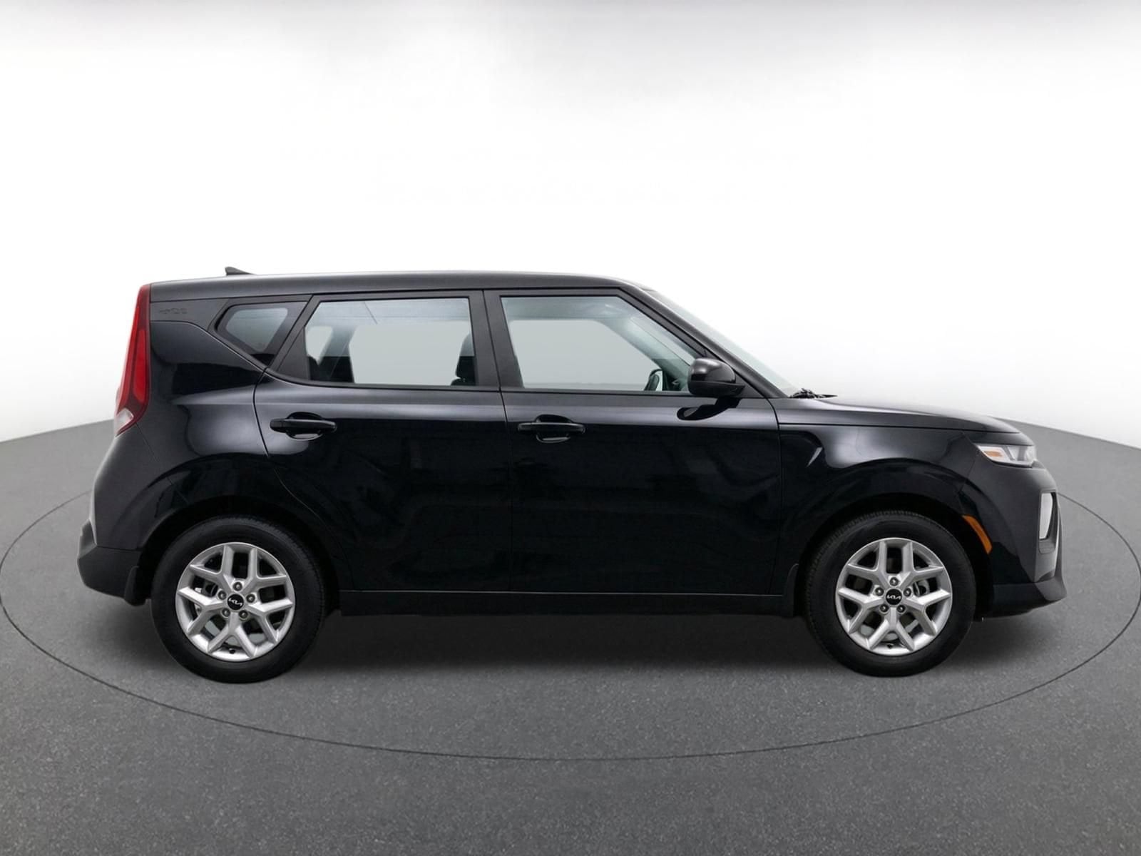 Thumbnail: 2025 Kia Soul - 10