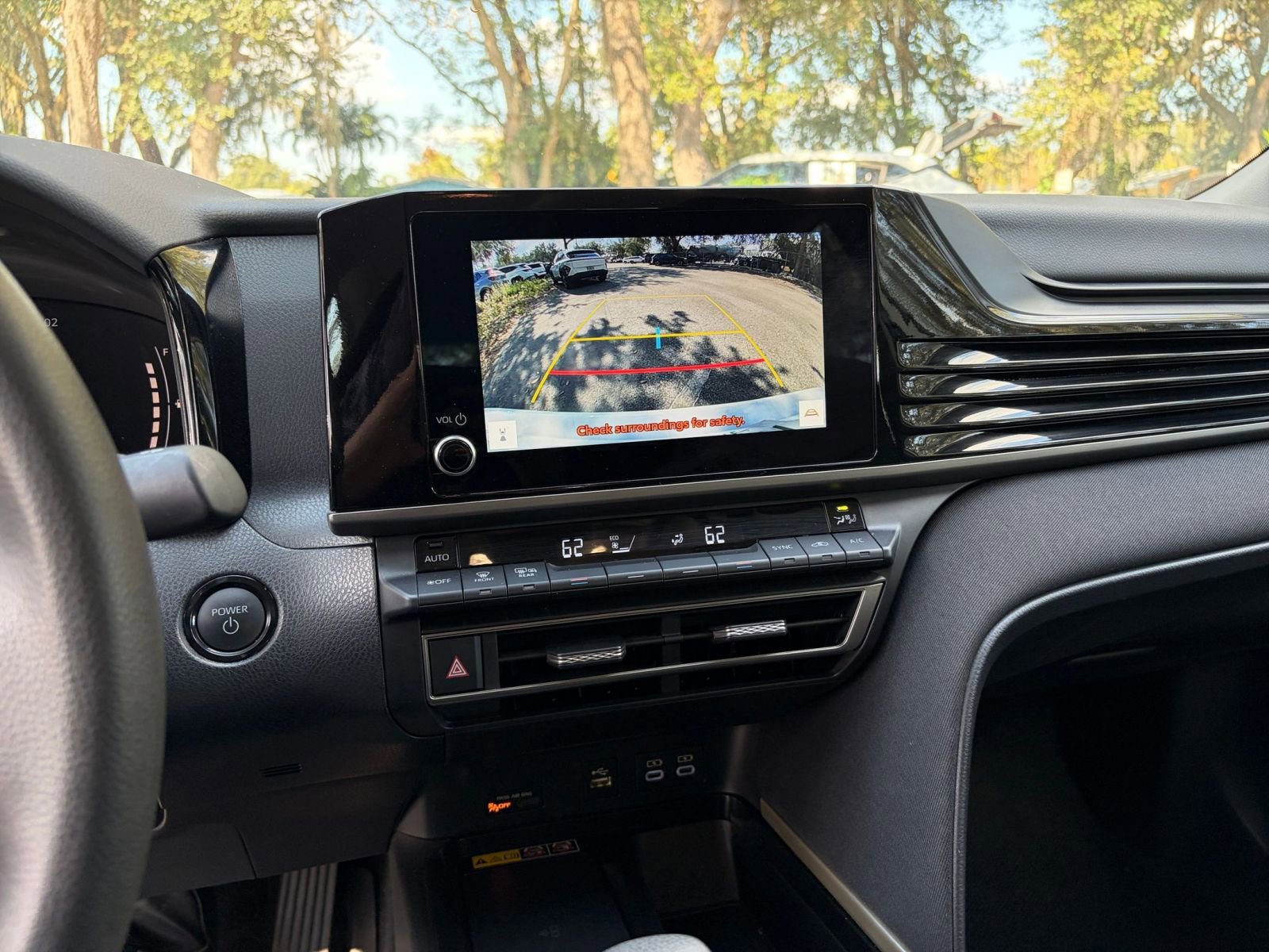 Thumbnail: 2025 Toyota Camry - 17