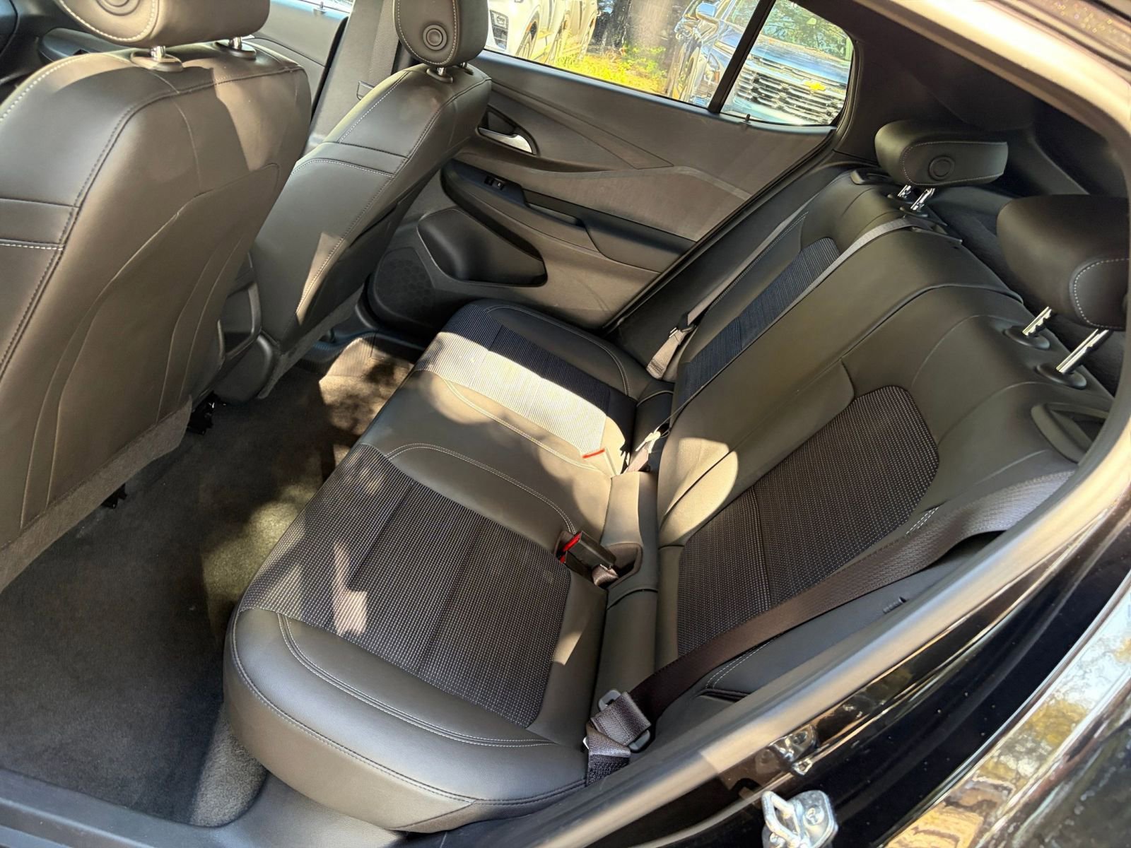 Thumbnail: 2025 Buick Envista - 33