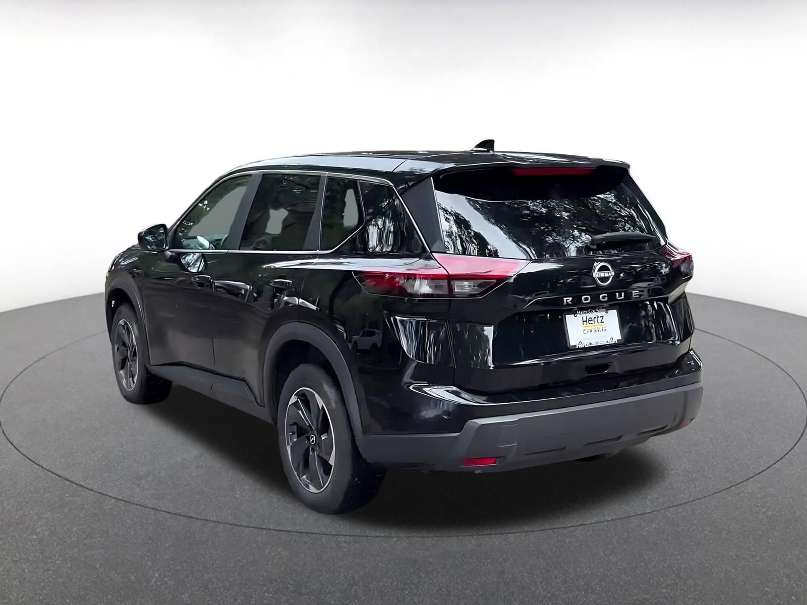 Thumbnail: 2025 Nissan Rogue - 11