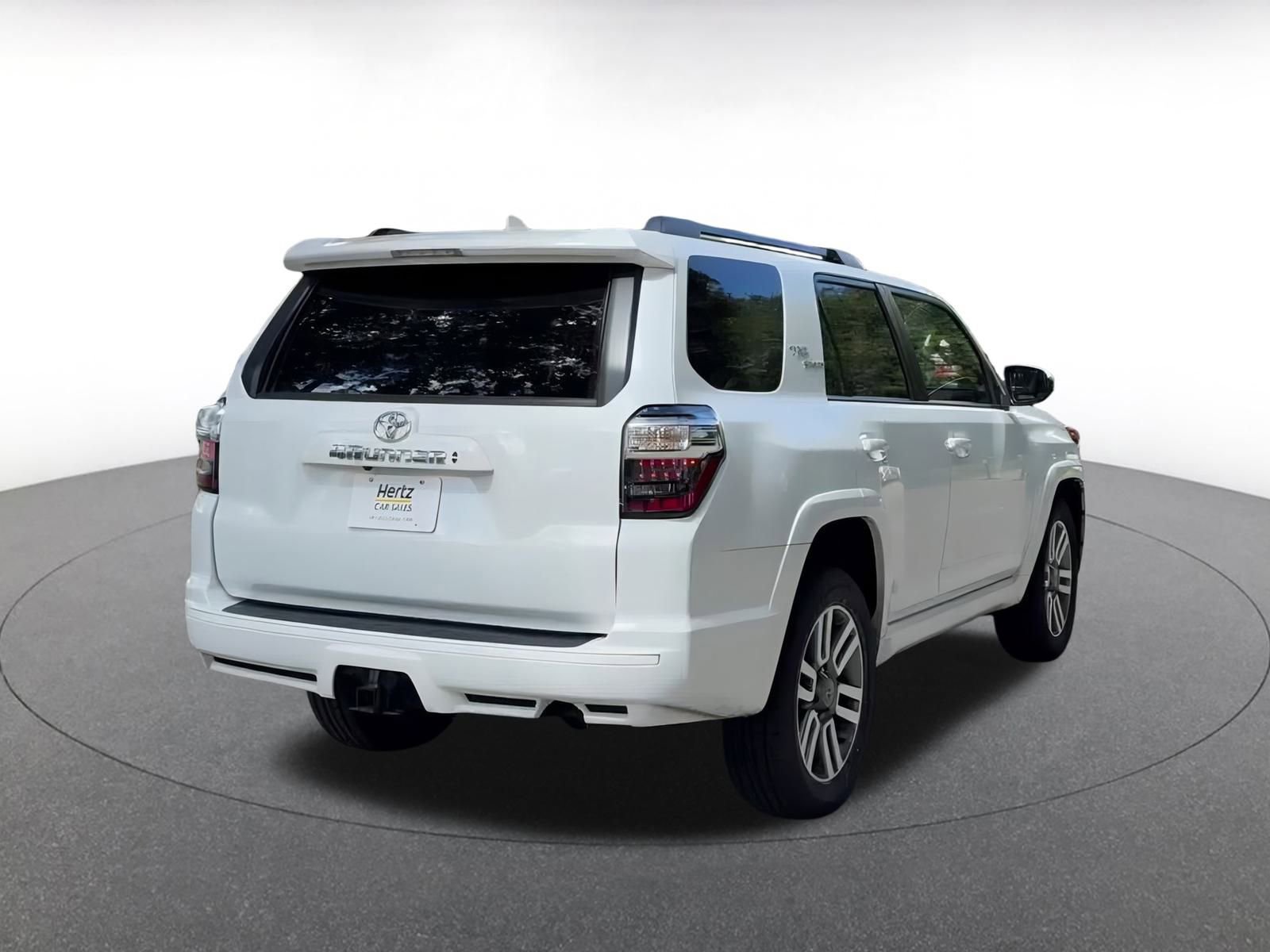 Thumbnail: 2024 Toyota 4Runner - 14