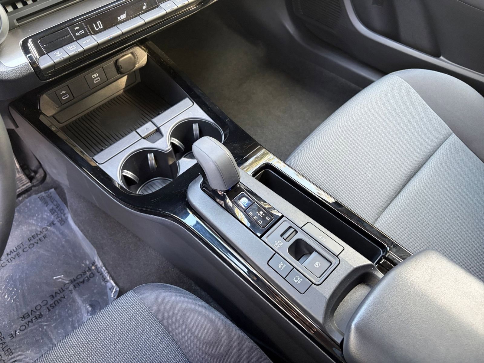 Thumbnail: 2025 Toyota Prius - 35