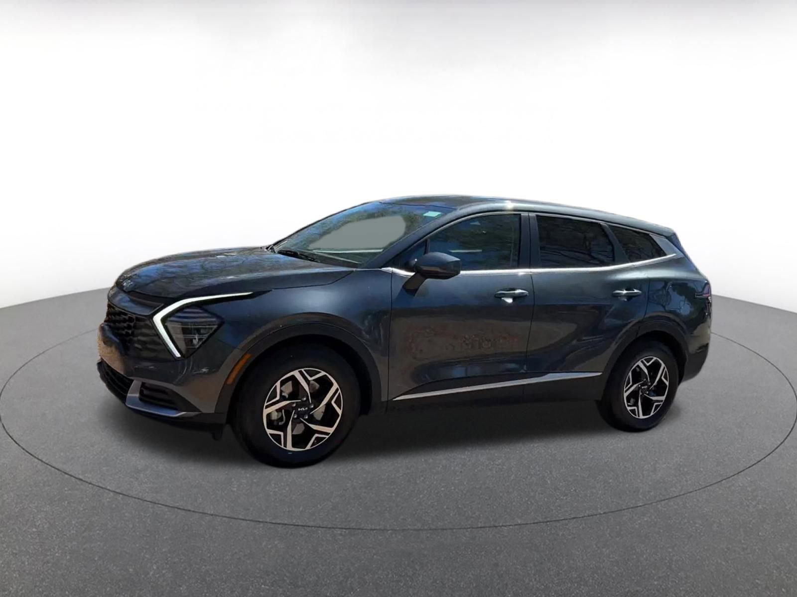 Thumbnail: 2025 Kia Sportage - 8