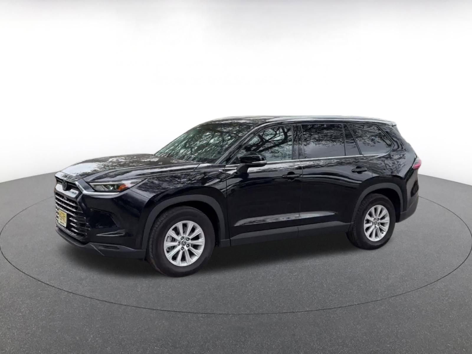 Thumbnail: 2025 Toyota Grand Highlander - 8