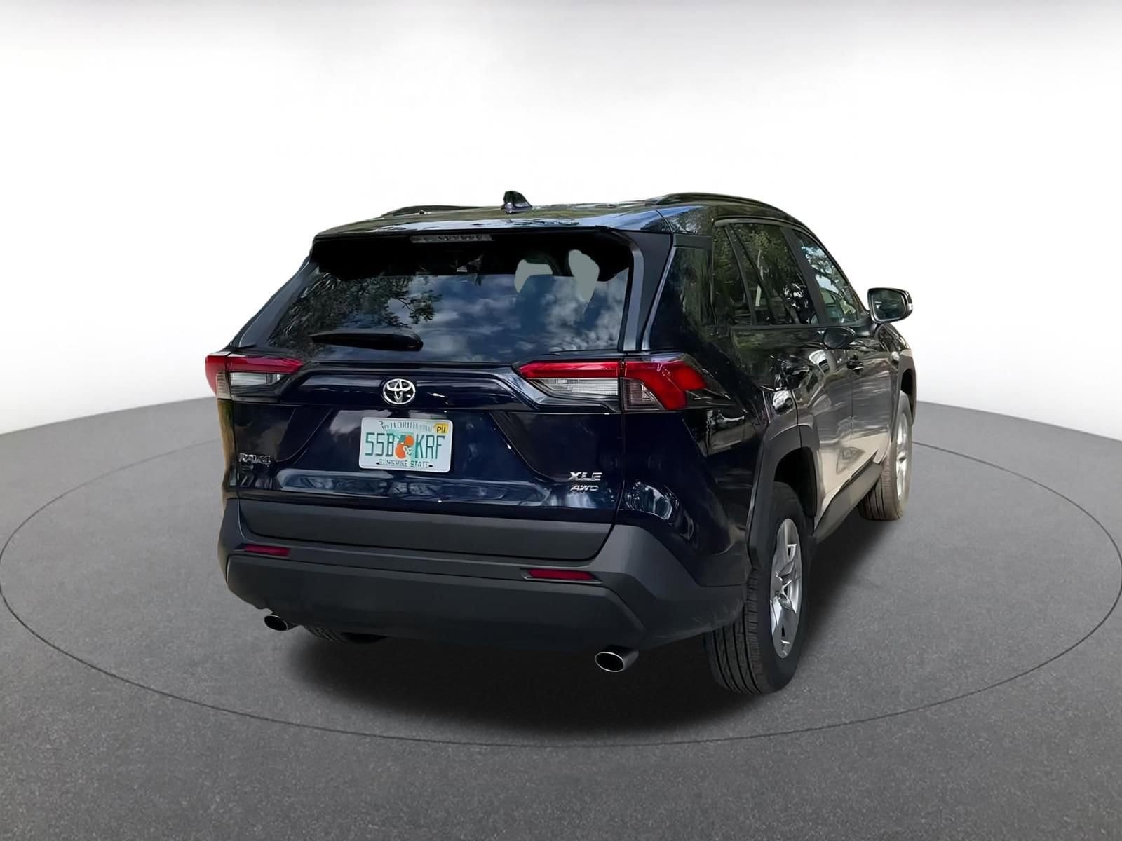 Thumbnail: 2025 Toyota RAV4 - 14