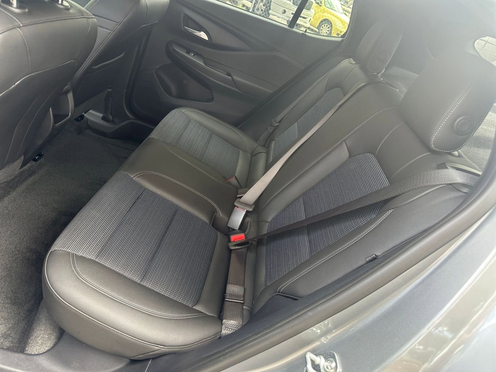 Thumbnail: 2025 Buick Envista - 33