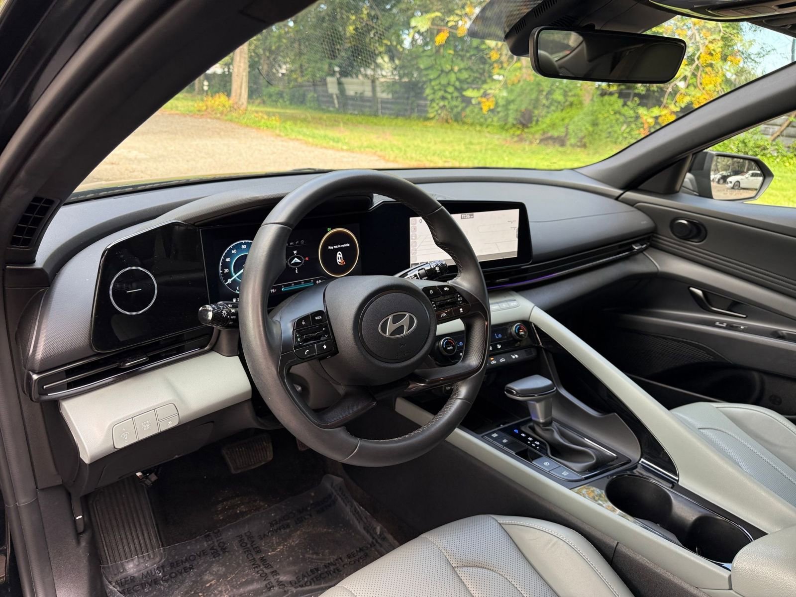 Thumbnail: 2025 Hyundai Elantra - 28