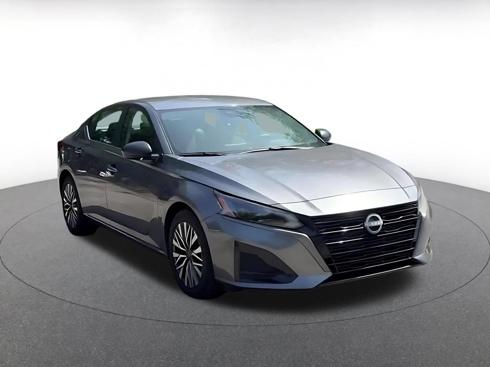 Thumbnail: 2026 Nissan Altima - 3